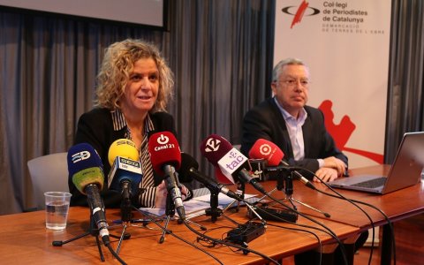 La presidenta del Consorci d’Aigües de Tarragona, Meritxell Roigé, acompanyada del director gerent, Josep Xavier Pujol. FOTO: CEDIDA.
