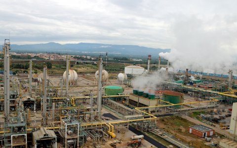 L'àrea química del complex industrial de Repsol a Tarragona, a la Pobla de Mafumet. FOTO: CEDIDA.