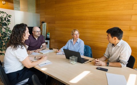 Anna Segarra, Josep Maria Piñol, Dana Jurca i Jordi Duch, de la Càtedra Universitat i Regió del Coneixement de la URV.
