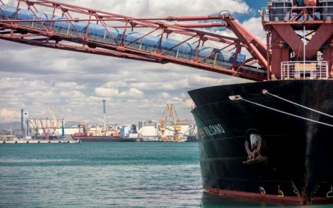 Les xifres del primer semestre confirmen el creixement al Port de Tarragona.